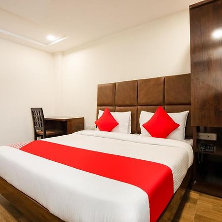 Oyo 71689 Hotel S Pride Indore Esterno foto