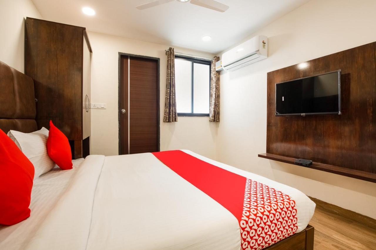 Oyo 71689 Hotel S Pride Indore Esterno foto