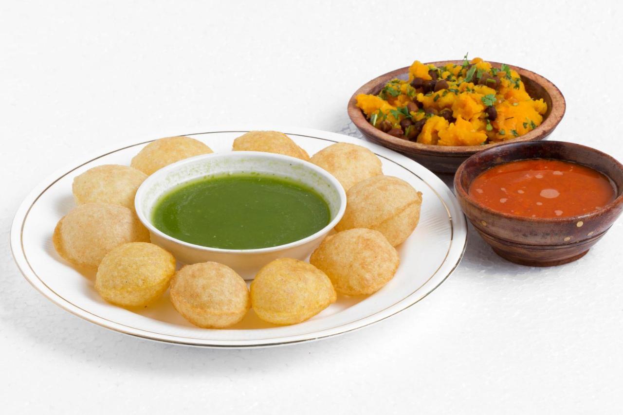 Oyo 71689 Hotel S Pride Indore Esterno foto